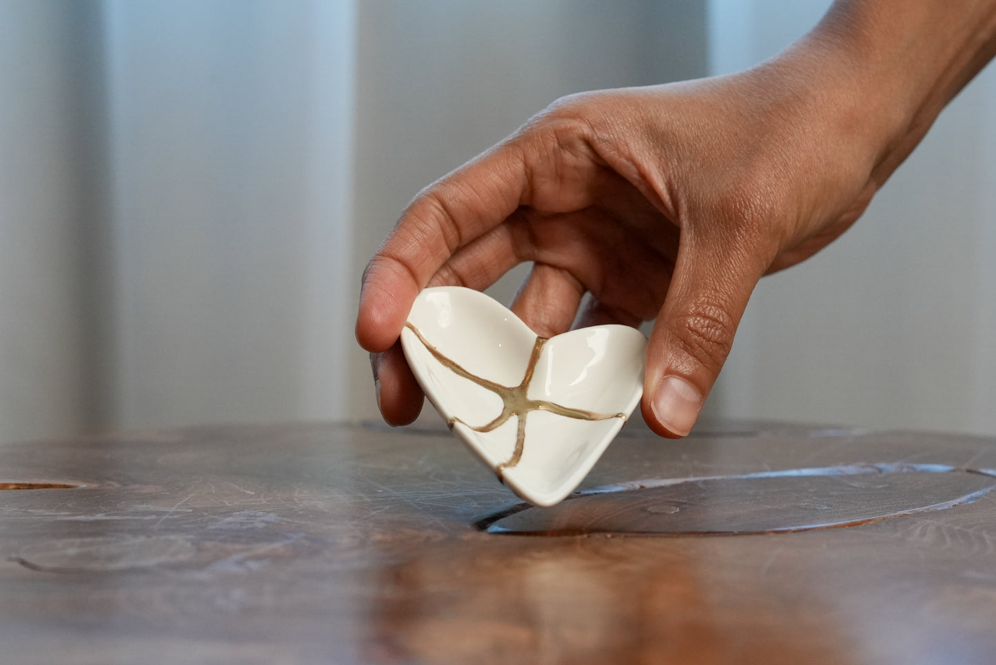 Kintsugi White Heart Ring Dish